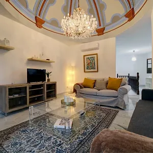 Museo B Casco Historico Apartment
